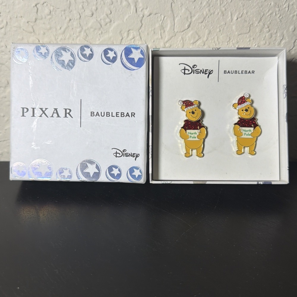 Disney BaubleBar Winnie the Pooh North Pole Moveable Holiday Stud Earrings NEW